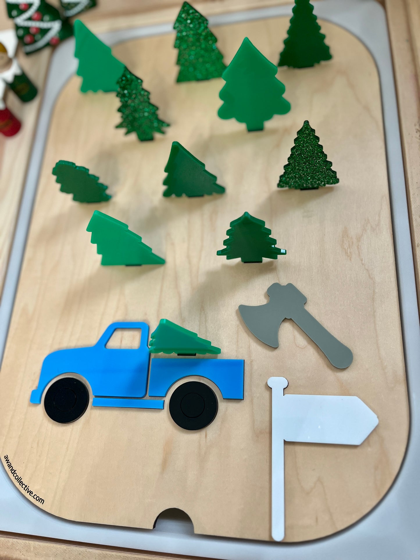 Christmas Tree Farm with Truck Dry Erase Flisat Insert