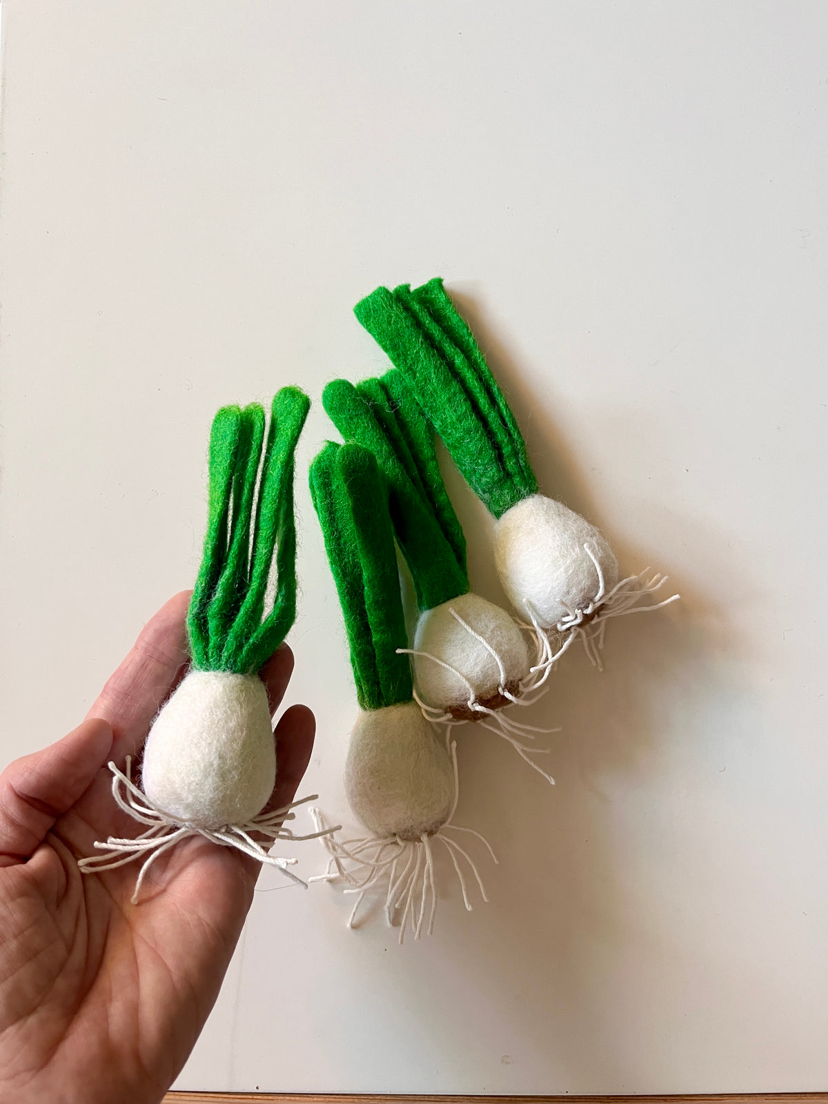 One Felt Green Onion / Chives