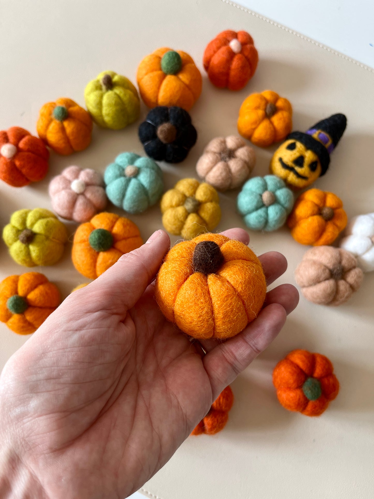 One Felt Pumpkin