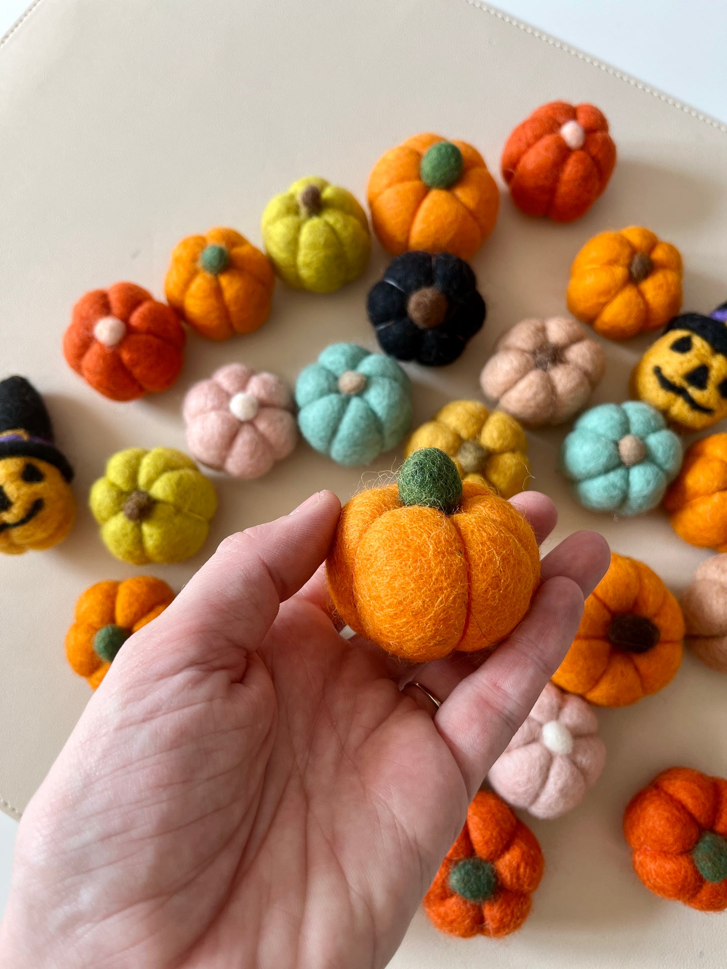 One Felt Pumpkin