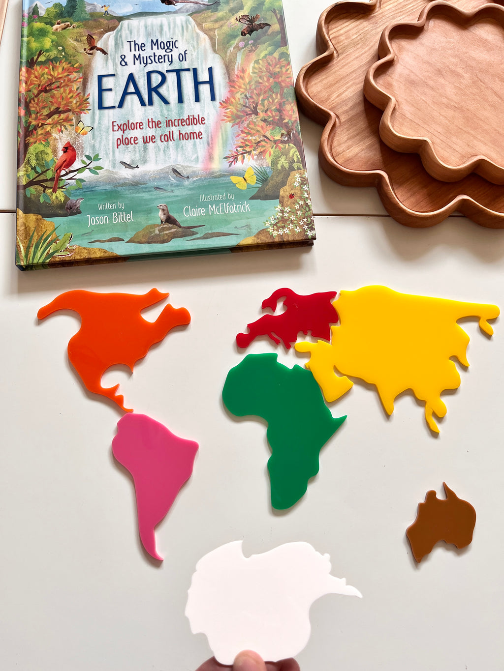 Little Dry Erasables - Continents; Montessori Colours